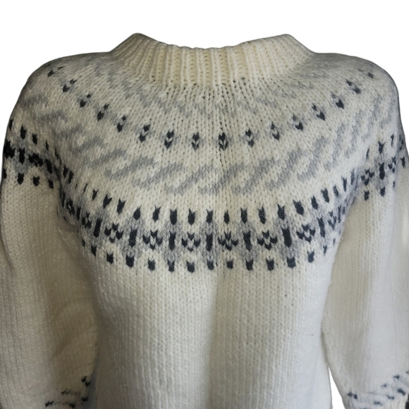 Handmade White and Black Fair Isle Knit Sweater - Picture 2 of 7